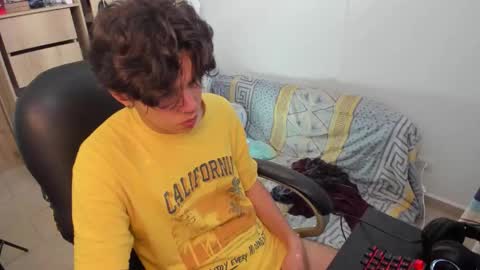 yurii_moody online show from November 10, 7:08 pm