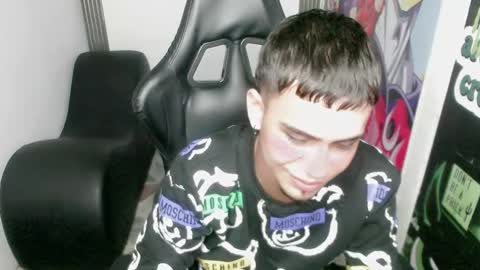 ZACARIAS online show from December 30, 3:14 am