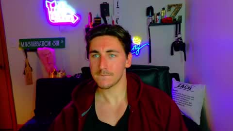 Zach Rhyder online show from April 14, 2:11 am