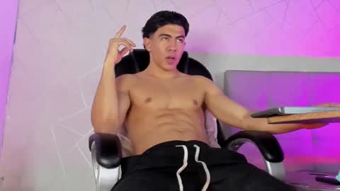 zack conor online show from November 15, 9:39 pm