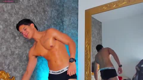 zack_deen online show from November 25, 7:49 pm