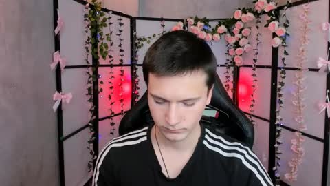 Zack online show from February 18, 12:39 pm