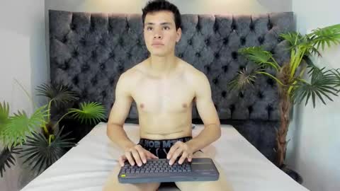 zane online show from February 23, 12:51 pm