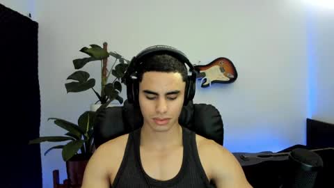 zenzhu online show from April 17, 12:02 am