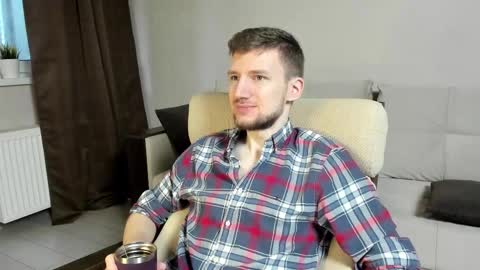 Andrew online show from February 28, 9:19 am