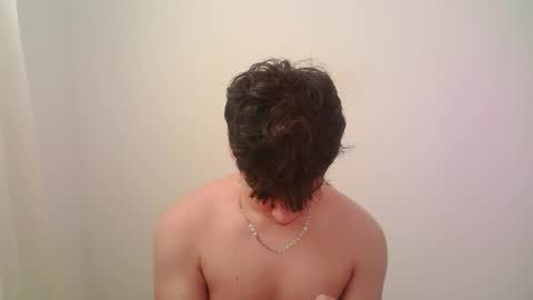 zeus_183 online show from January 8, 3:06 pm