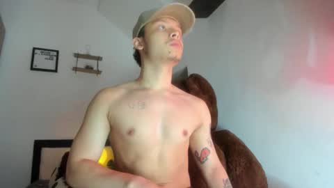 zeus online show from January 14, 7:57 am