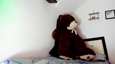 zeus online show from October 29, 6:55 pm