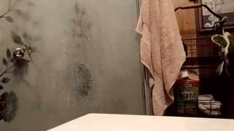 zfdcuvxqqtzh online show from October 24, 2:46 am