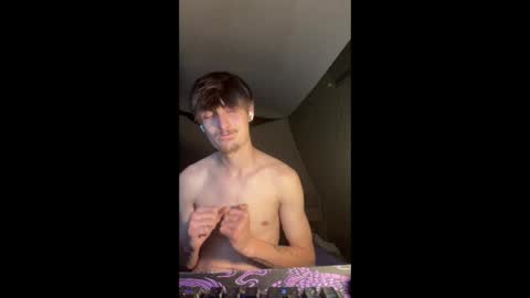 ziggy758084 online show from March 21, 8:19 am