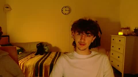 Snapshot of zipdown_ chatting on February 28, 5:15 am zipdown online show from February 28, 5:15 am