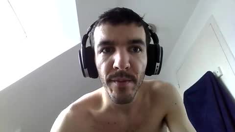 zom online show from March 1, 2:50 pm