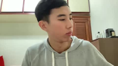 Z online show from February 25, 3:05 pm