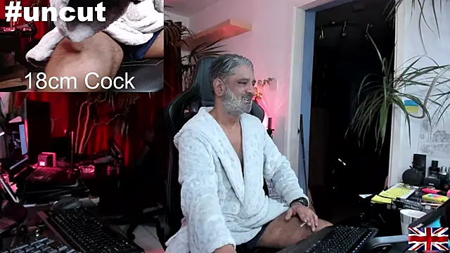 OnlineBossUK online show from December 28, 3:15 am