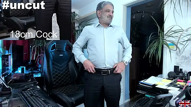 OnlineBossUK online show from January 9, 9:05 pm