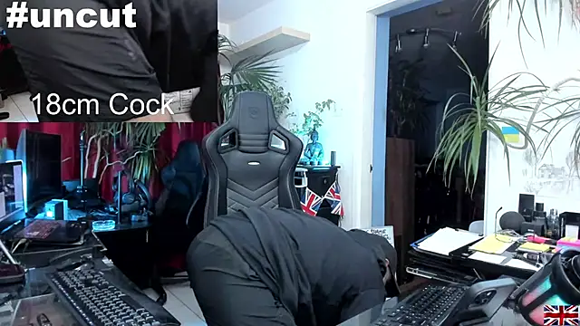 OnlineBossUK online show from January 10, 10:15 pm