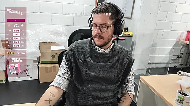 AndyHepburn online show from October 6, 2:00 pm