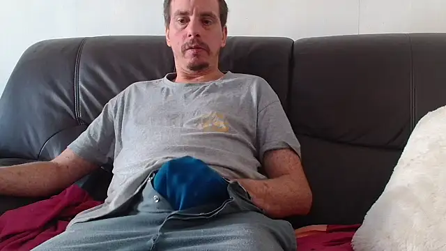 cloupefun online show from November 8, 1:25 pm