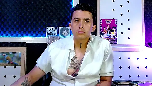 Darko0717 online show from February 5, 4:15 pm