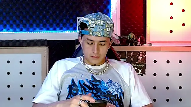 Darko0717 online show from December 27, 12:50 am