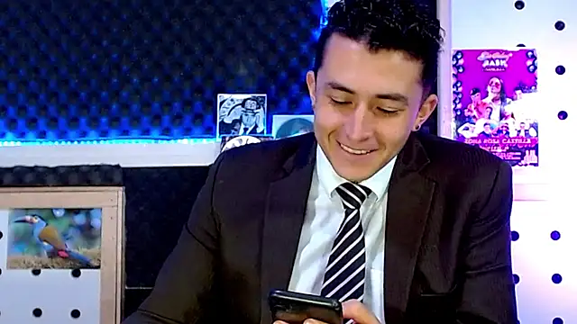 Darko0717 online show from January 18, 1:51 pm