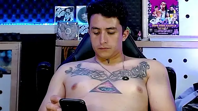 Darko0717 online show from February 5, 12:42 am