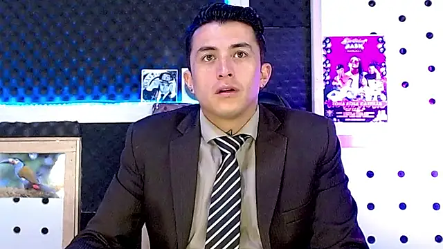 Darko0717 online show from January 24, 1:57 pm