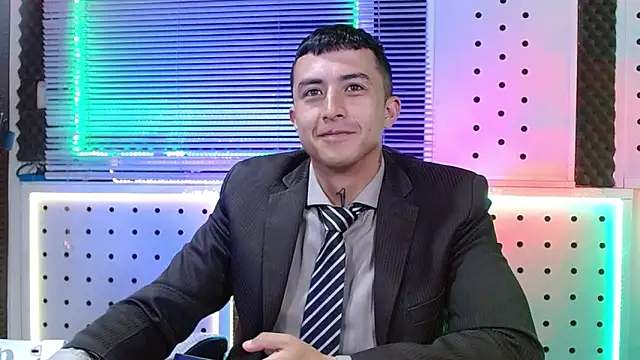 Darko0717 online show from March 2, 11:28 am