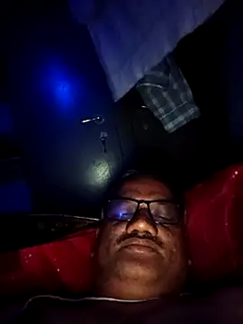 StarPacifist6 online show from December 9, 5:35 pm