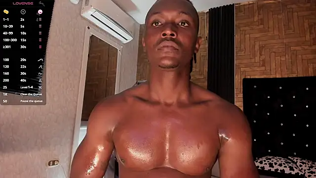 DannSmmith online show from December 21, 4:09 am