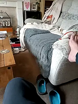 loveeatingcunts online show from April 3, 4:15 pm