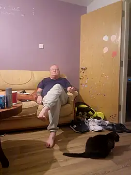 FriendlyDave online show from December 17, 8:21 pm