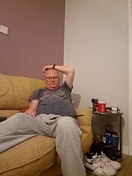 FriendlyDave online show from March 8, 10:34 pm