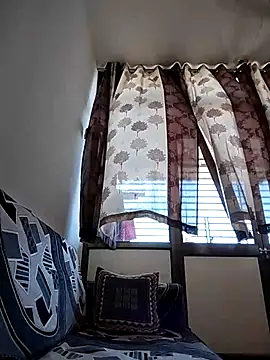 Instant chargerxh online show from April 5, 6:43 am