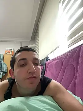 Snapshot of strange6696 chatting on February 28, 2:42 pm strange6696 online show from February 28, 2:42 pm