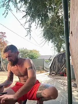 mandjpuff2 online show from November 4, 8:32 pm