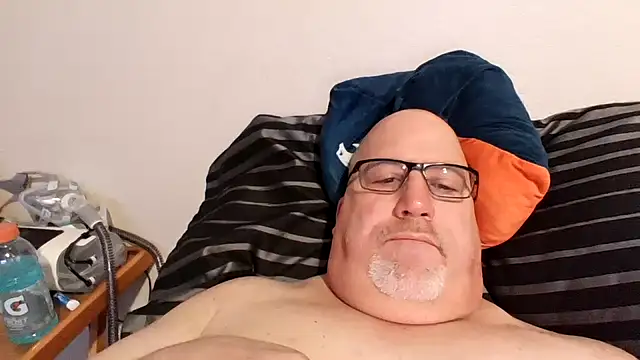 Snapshot of Bigbear0563 chatting on January 11, 3:31 pm Bigbear0563 online show from January 11, 3:31 pm