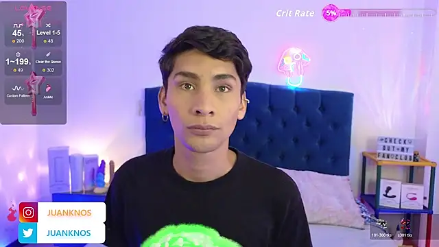 by pandora online show from November 4, 7:15 pm