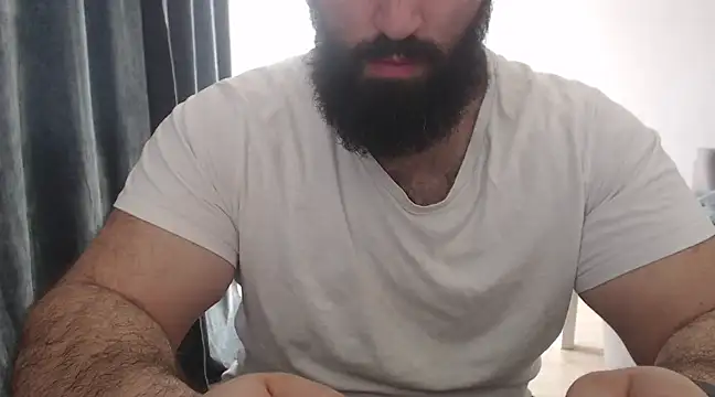 hugemachohandsome online show from March 8, 12:28 pm