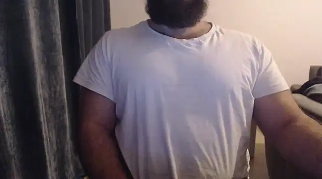 hugemachohandsome online show from March 9, 6:54 pm