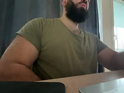 hugemachohandsome online show from December 14, 11:50 am