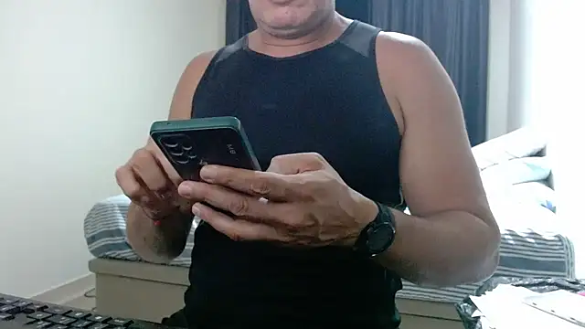 danilostorm7 online show from September 18, 12:23 am