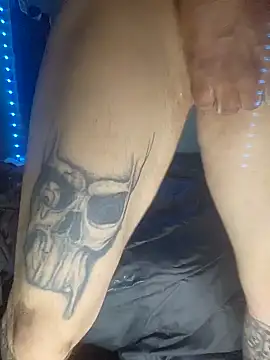 deepstroker42071 online show from February 5, 3:13 am