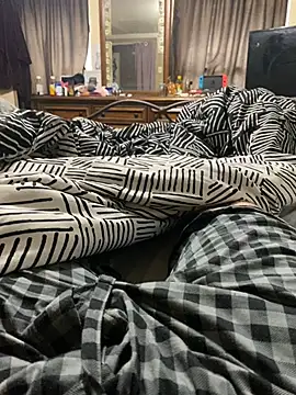 daddddddddyyyy online show from February 16, 2:54 pm