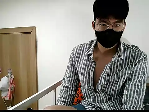 Gwencloudy online show from November 17, 10:18 am