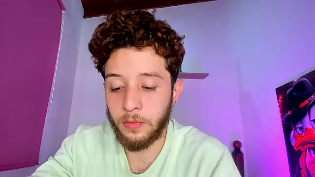 Juan Castano online show from November 20, 3:44 pm