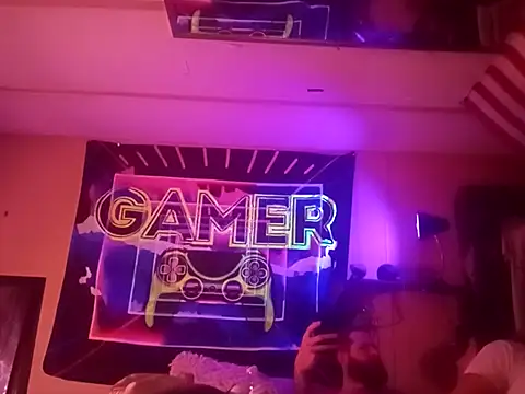 j hollywood91 online show from November 20, 7:18 am