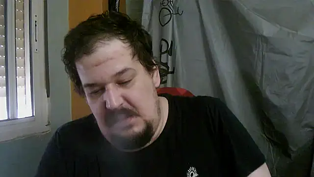 Snapshot of porkorossy chatting on October 20, 7:45 am porkorossy online show from October 20, 7:45 am