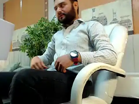 Fredy Hunks online show from June 18, 4:01 pm