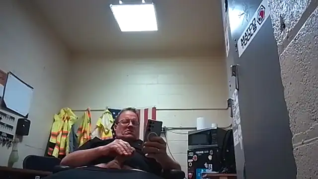 Cockrub1 online show from December 14, 7:37 am